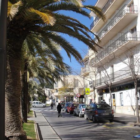 Hostal Residencia Celma Sant Carlos de la Ràpita Kültér fotó