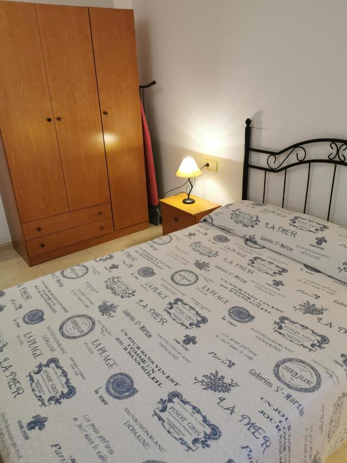 Hostal Residencia Celma Sant Carlos de la Ràpita Kültér fotó